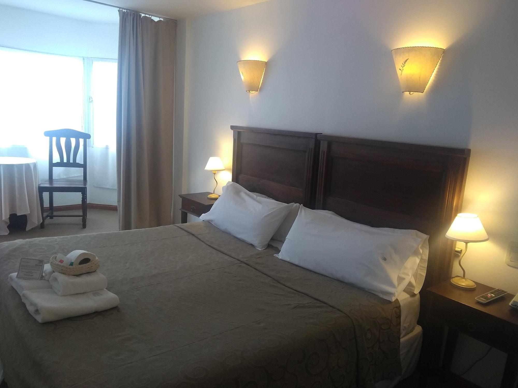 Kalken Hotel By Mh El Calafate Extérieur photo