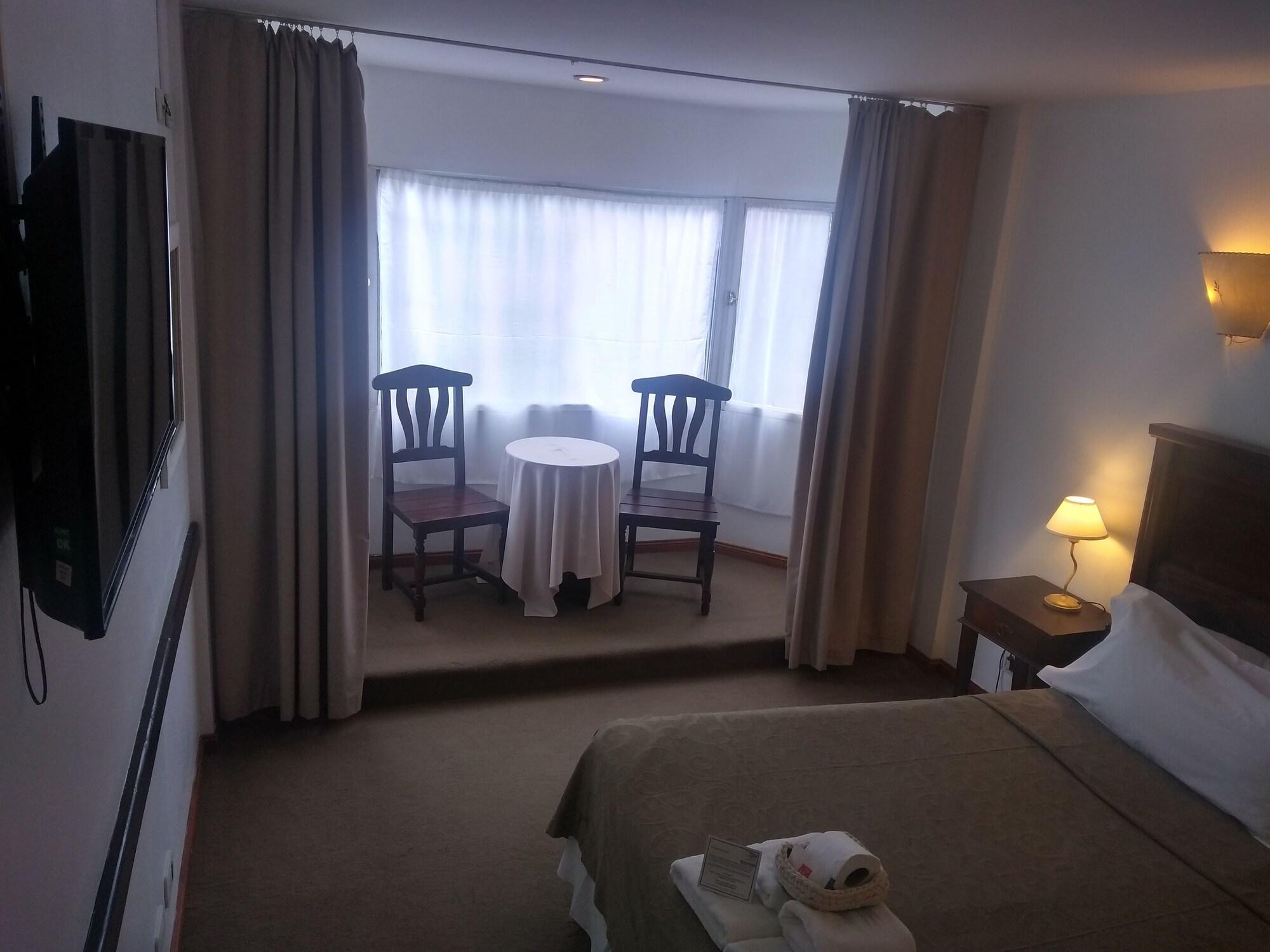 Kalken Hotel By Mh El Calafate Extérieur photo
